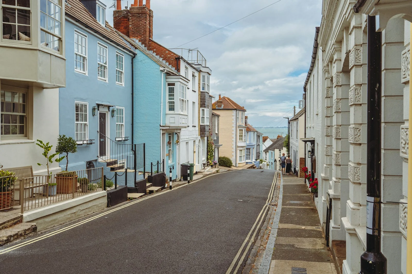 Damp and Mould in UK Homes: Causes and Fixes Guide 2026